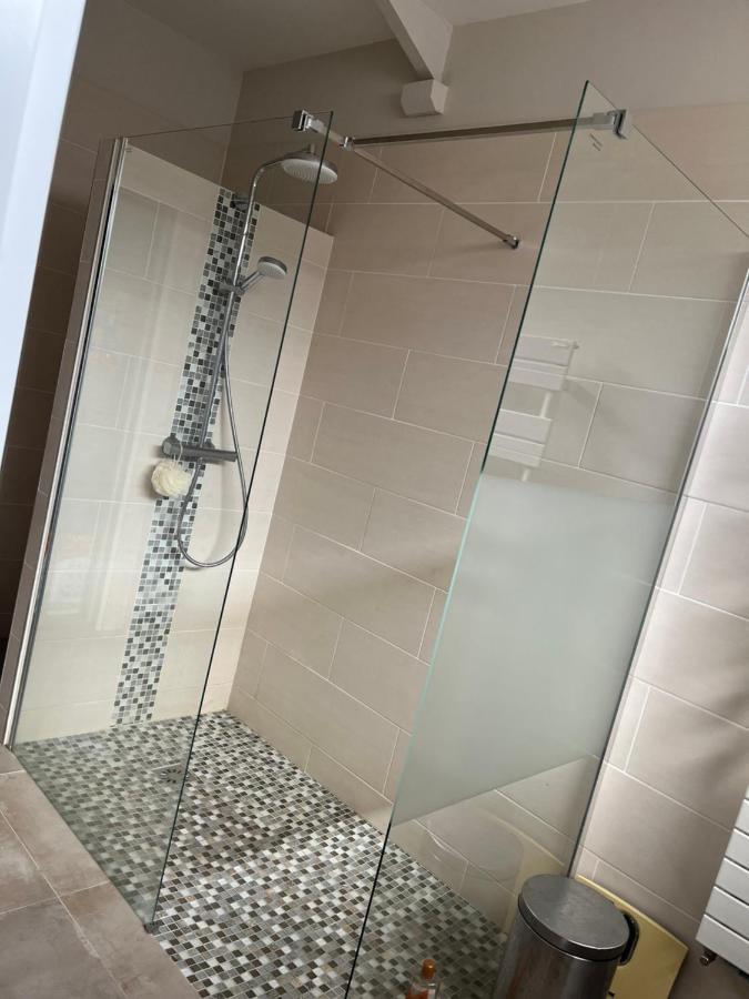 Le Val-Saint-Germain Charme Moderne B&B 외부 사진